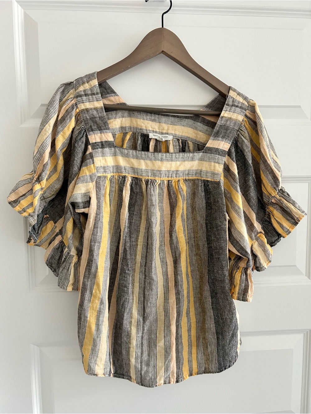 BeachLunchLounge Linen Ruffle Sleeve Top Yellow Gray Size M